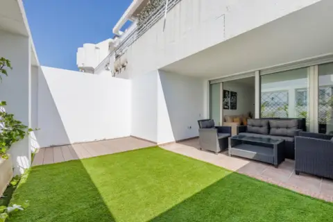 Apartamento en calle C. Valle de Somiedo, 1