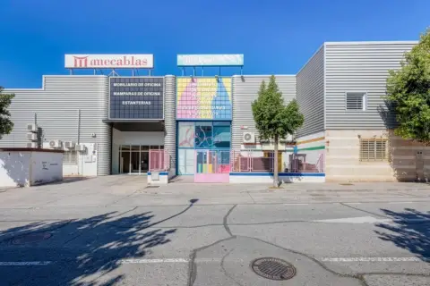 Nave industrial en calle Sigfrido