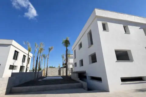 Casa pareada en calle 4P calle Fandango