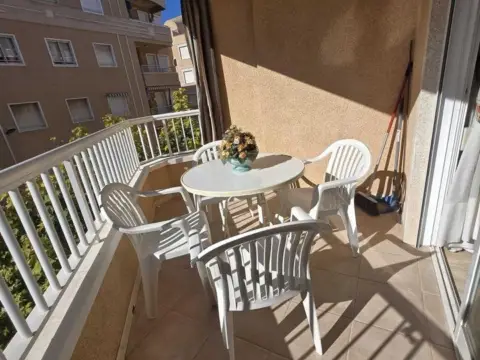 Piso en calle del Nueve de Octubre