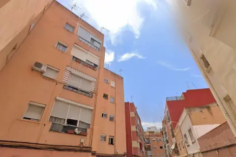 Piso en calle Valencia