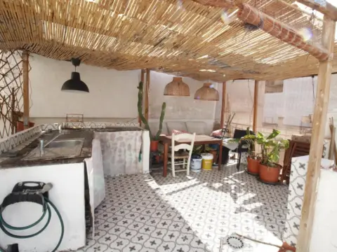 Dúplex en Asilo - Pisos Azules