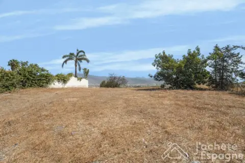 Terreno en Urbanización Capitán