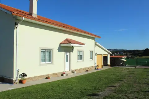 Chalet en calle Lugar Outeiro, nº 51