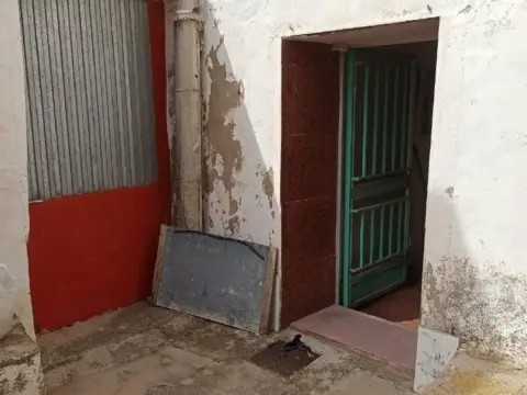 Casa en Torralba de los Sisones