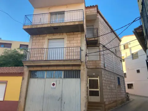 Edificio en Aragon