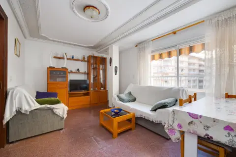 Apartamento en calle Alta, 8