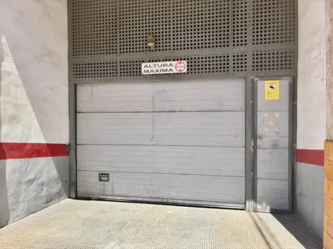 Garaje en calle del Maestro Francisco Casanovas, 13