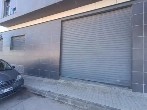 Commercial space in calle Pío Baroja, nº 9