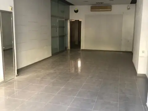 Local comercial en Paseo Marítimo