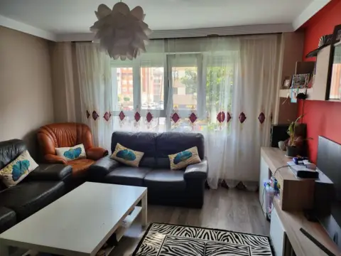 Piso en Avenida de la Libertad