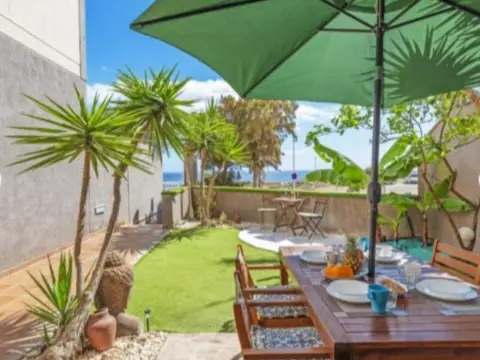Chalet en calle Petunia