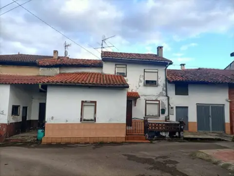 Casa adosada en calle Al Novalin