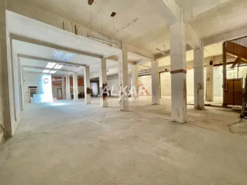 Local comercial en Centro