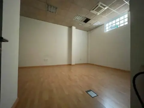 Local comercial en Centro