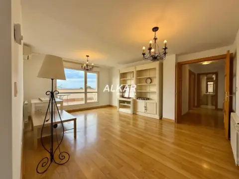 Ático en calle Carlos Iii