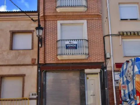 Chalet en calle de Fuente del Caño
