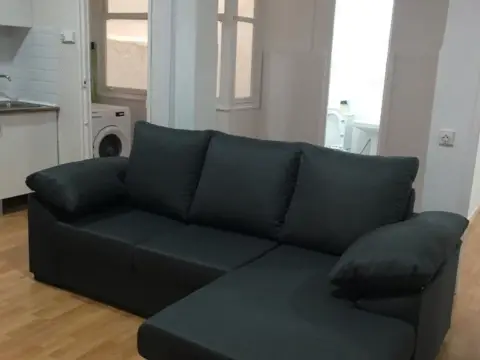 Piso en Plaza Crevillente-Juzgados