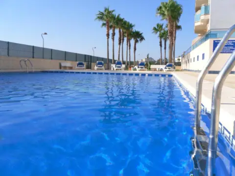 Apartamento en calle Sierra del Almirez, nº 1447