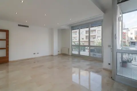 Piso en Carrer Eugenio d'Ors