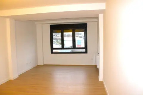 Piso en calle de Bartolomé Murillo, 3