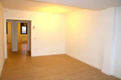 Piso en calle de Bartolomé Murillo, 3