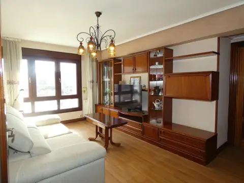 Piso en calle de Aleixandre