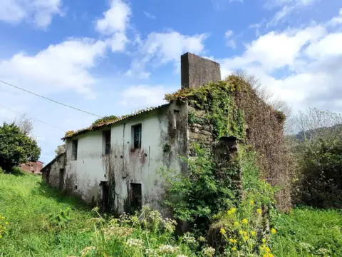 Chalet en calle Sumio