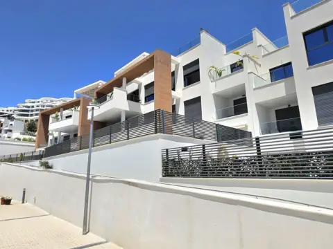 Dúplex en calle Isla Madeira