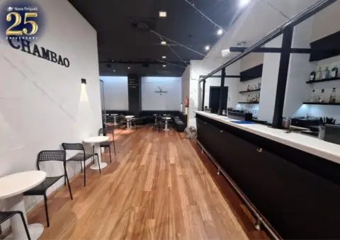 Local comercial en - Espai Tolra -