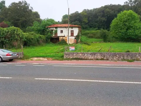 Chalet en Barrio de Rionegro