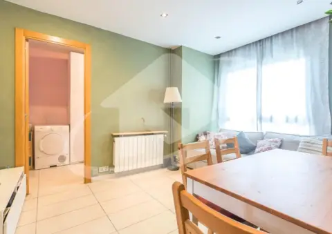 Piso en Plaça de les Termes