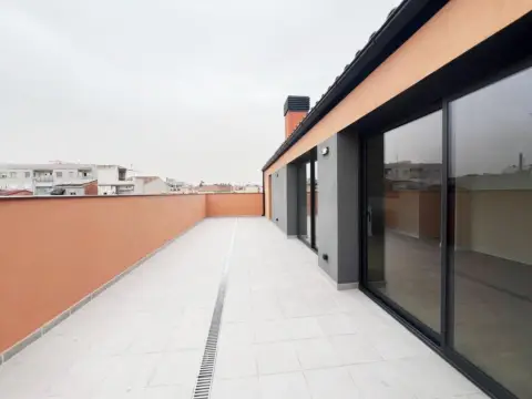 Dúplex en Gracia