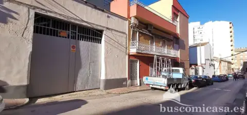 Nave industrial en calle Quintana