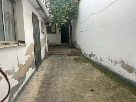 Casa en calle de la Cermeñuela, 44