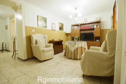 Casa en calle de Hernán Cortés, 9