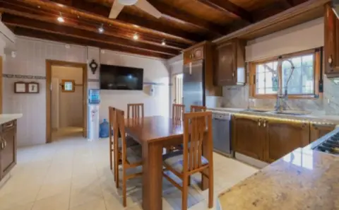 Chalet en Camino Onda - Salesianos - Centro