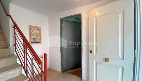 Casa adosada en calle del Depósito