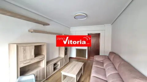 Piso en calle de la Cruz Blanca