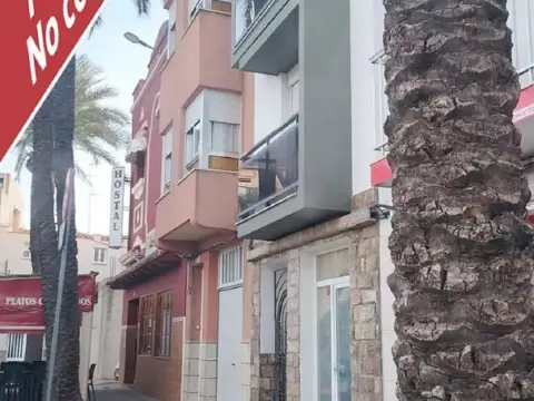 Casa en Plaza de Juan Vilanova