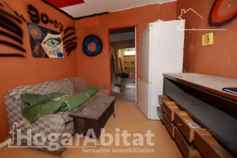 Casa en Carrer de la Cova Santa
