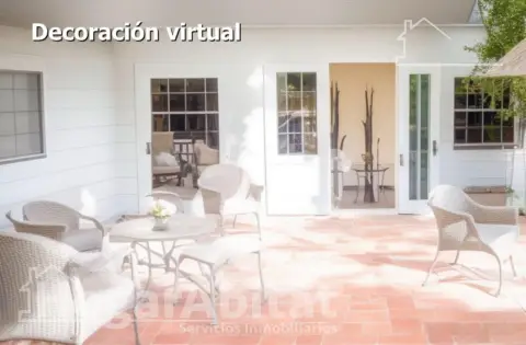 Edificio en Carrer del Metge Vicent Portoles