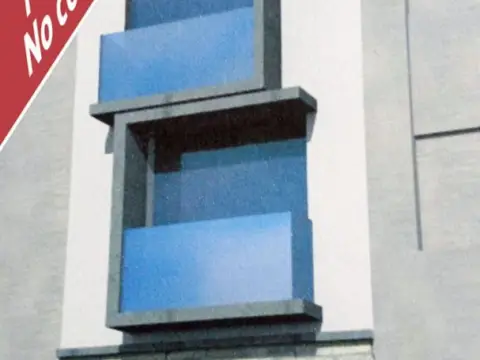 Casa en Plaza de Juan Vilanova