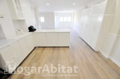 Piso en Carrer de San Vicente Mártir