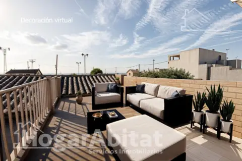 Casa en calle del Camino Real