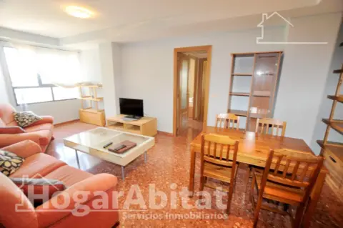 Piso en Carrer Rafael Lapesa Melgar