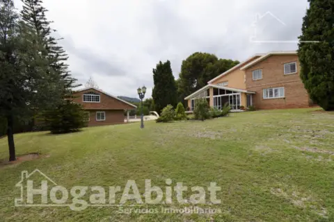 Chalet en calle Urb Les Palmes