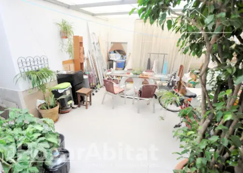 Piso en calle de Rafael 'El Gallo'