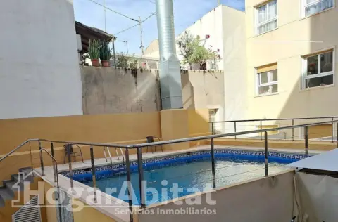 Piso en calle del Cronista Viravens