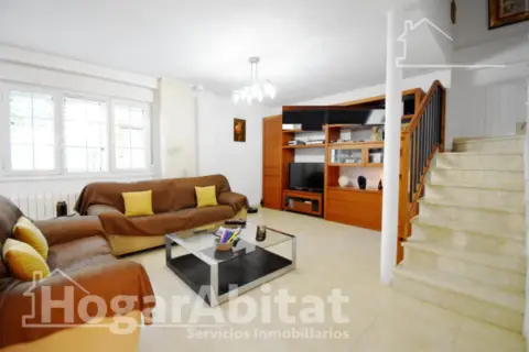 Casa adosada en Carrer de Albalat de la Ribera